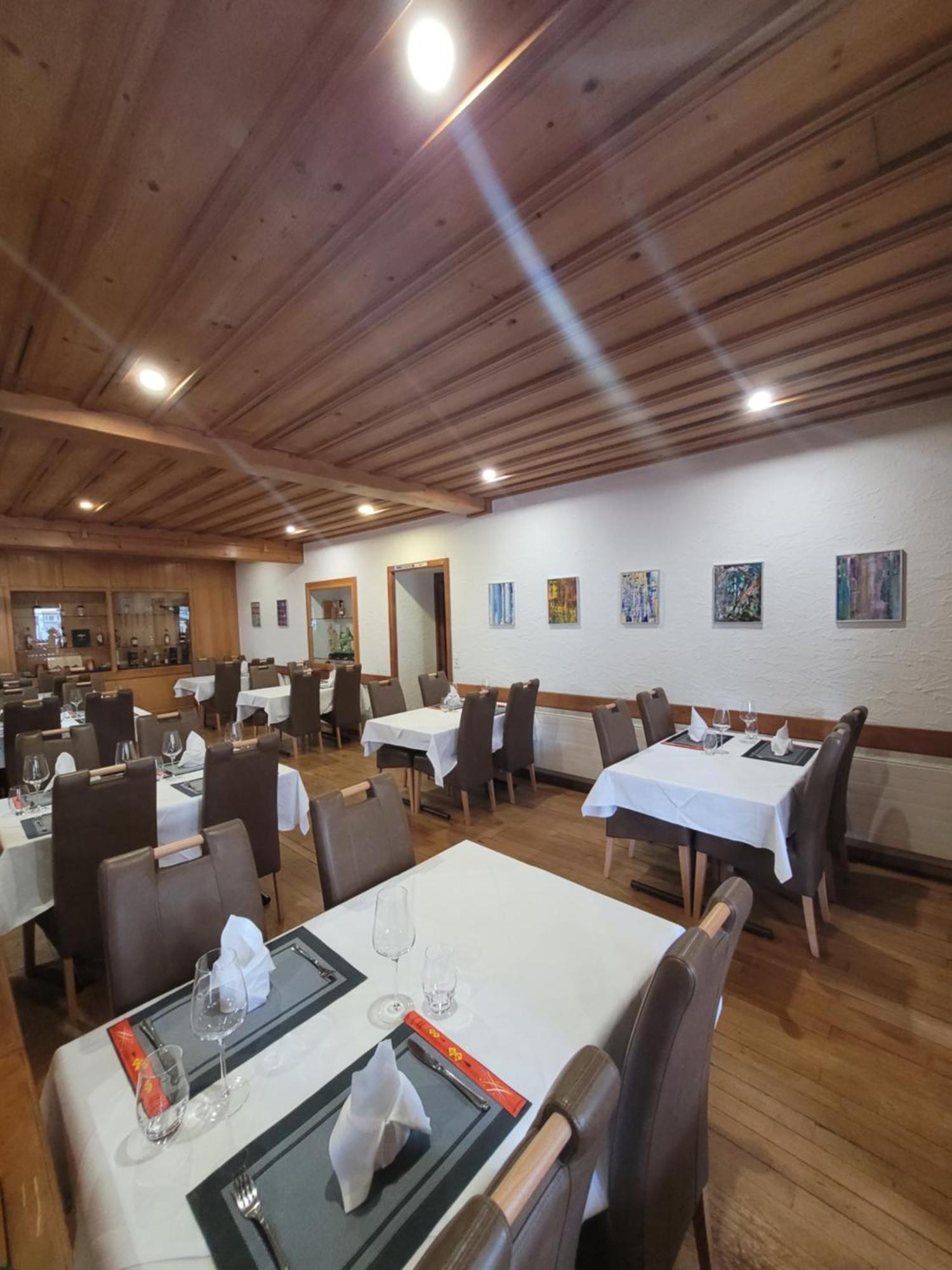 Dinh Residence Zweisimmen Eksteriør billede